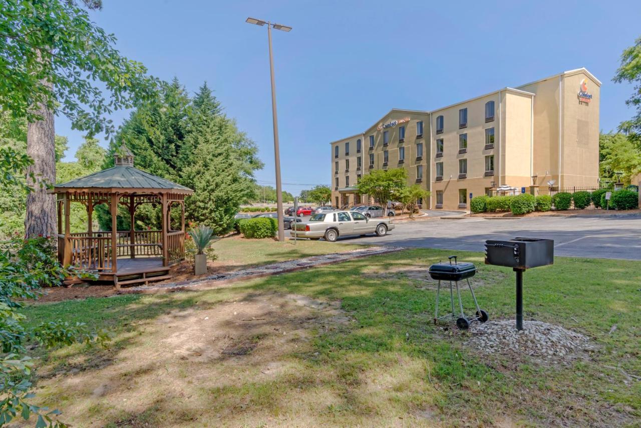 Comfort Suites Columbus State University Area Exterior foto