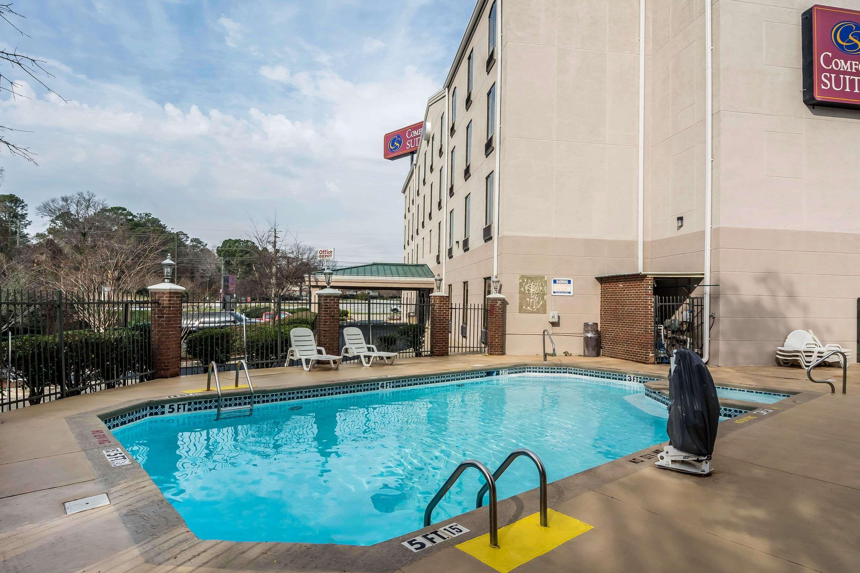 Comfort Suites Columbus State University Area Exterior foto