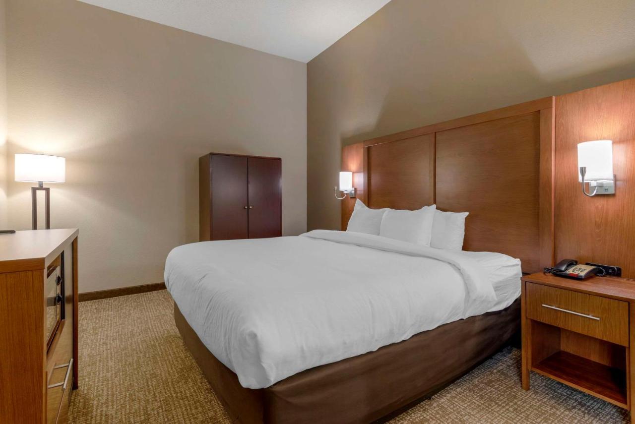 Comfort Suites Columbus State University Area Exterior foto